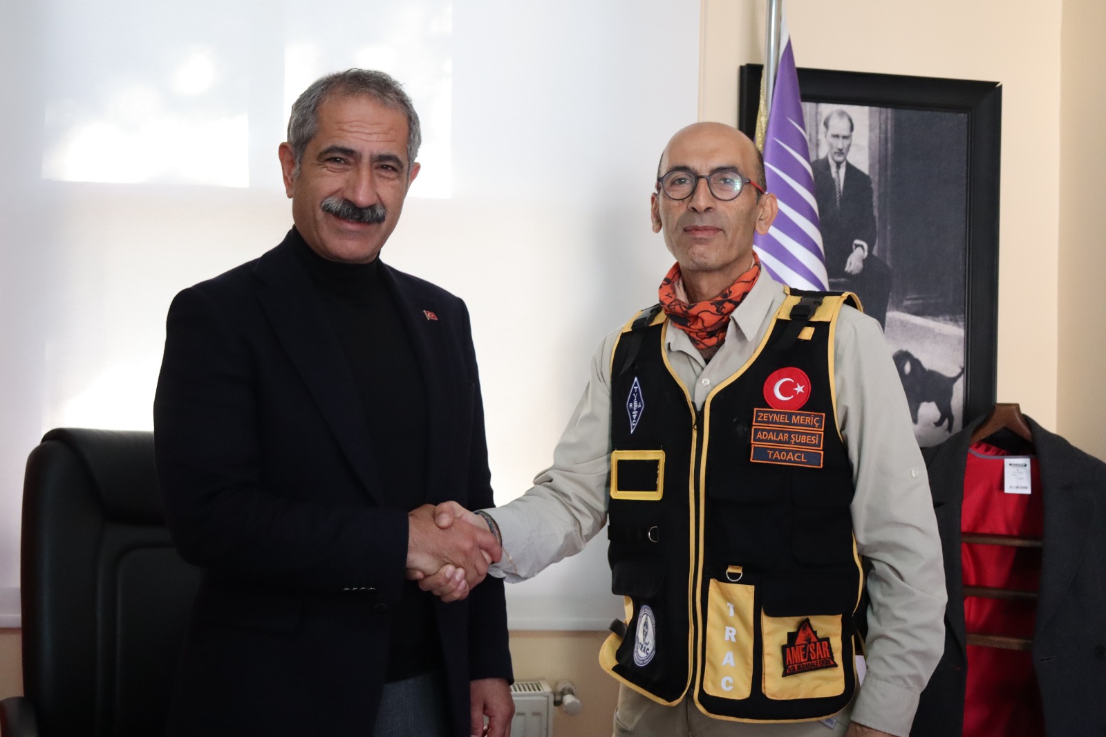 bd5acef2 f4b6 4c68 b0f4 30ee026dd675